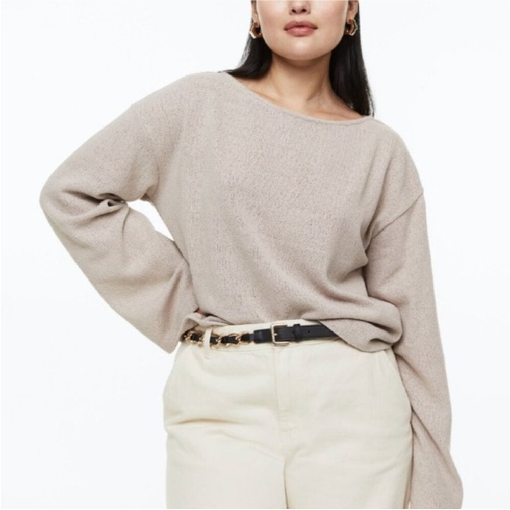 H&M beige boxy sweater